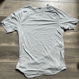 Lululemon Athletica DrySense SS